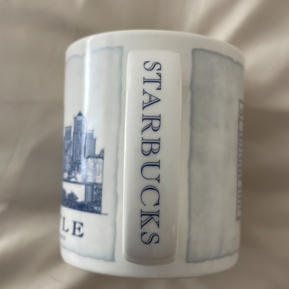 2006 Starbucks City Skyline Architecture Series Seattle Coffee Mug 18 OZ - Picture 2 of 4